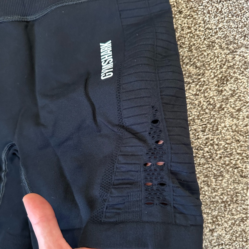 Gymshark shorts - Picture 3 of 8